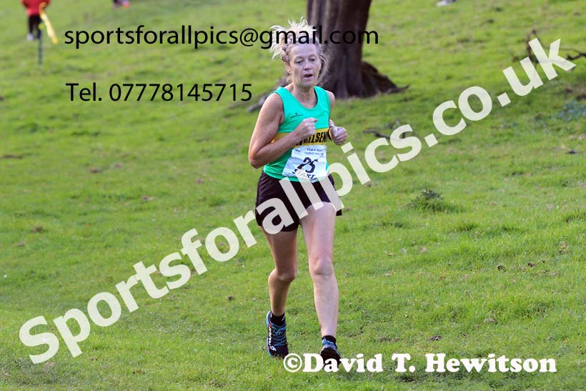 Senior and Masters Women, 2022 NECAA Cross Country Relays, Thornley Hall Farm, Peterlee, County Durham, October 15th. Photo: David T. Hewitson/Sports for All Pics